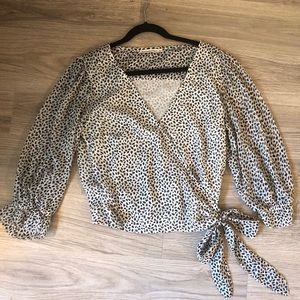 Black+White Animal Print Tie Front/Puff Sleeve Top